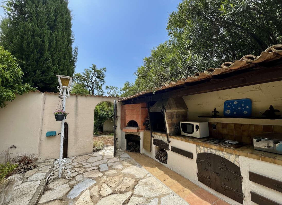 Maison à MARSEILLE-13E