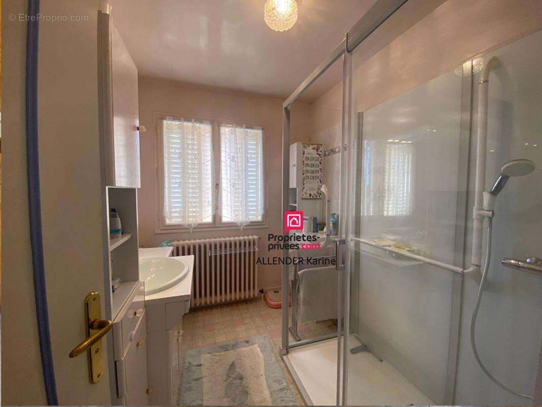 Maison Villeneuve L Archeveque 6 pièce(s) 83 m2 - photo 9