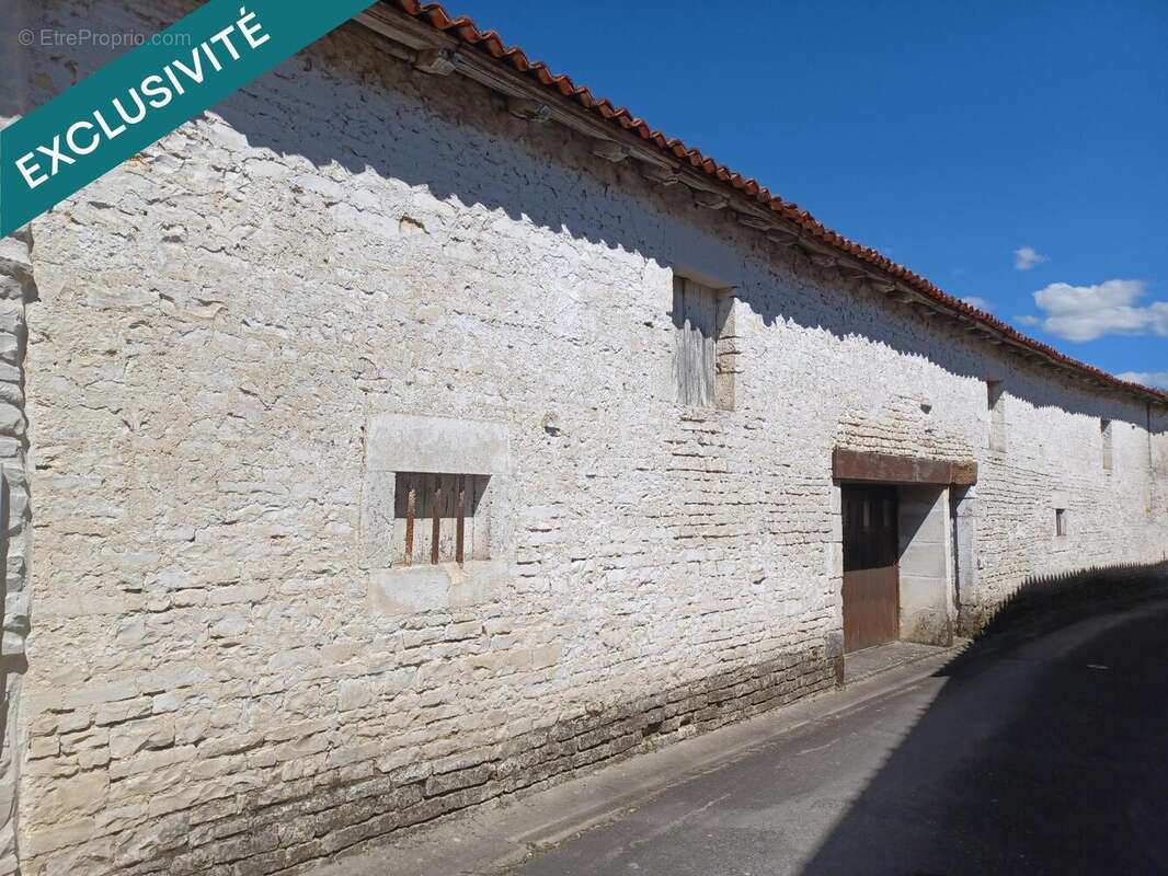 Photo 6 - Appartement à AIGRE