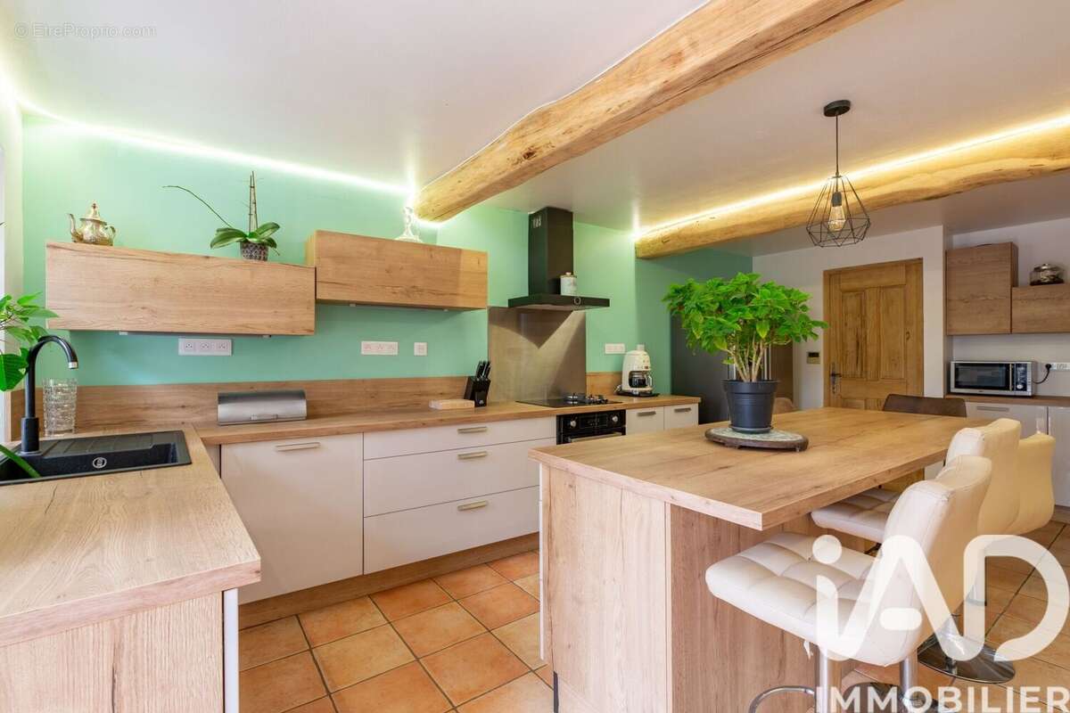 Photo 9 - Maison à ROQUEBRUNE-SUR-ARGENS