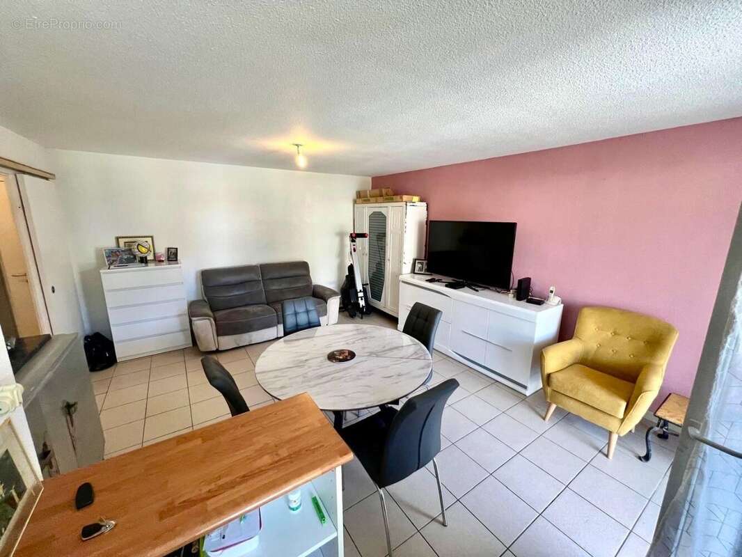 Appartement à SAINT-ESTEVE
