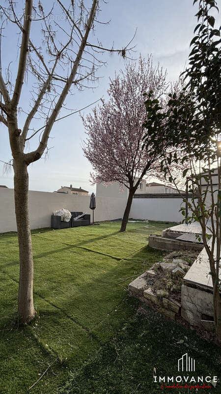 Maison 110 m² à Valergues  - photo 6