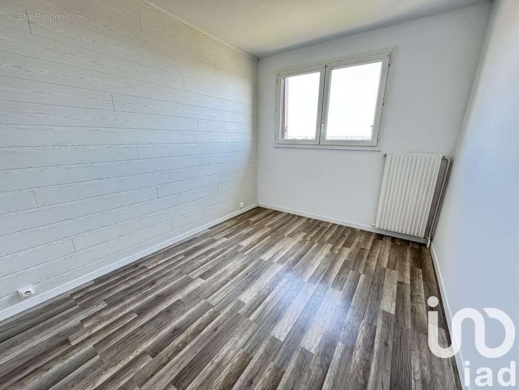 Photo 7 - Appartement à LES CLAYES-SOUS-BOIS