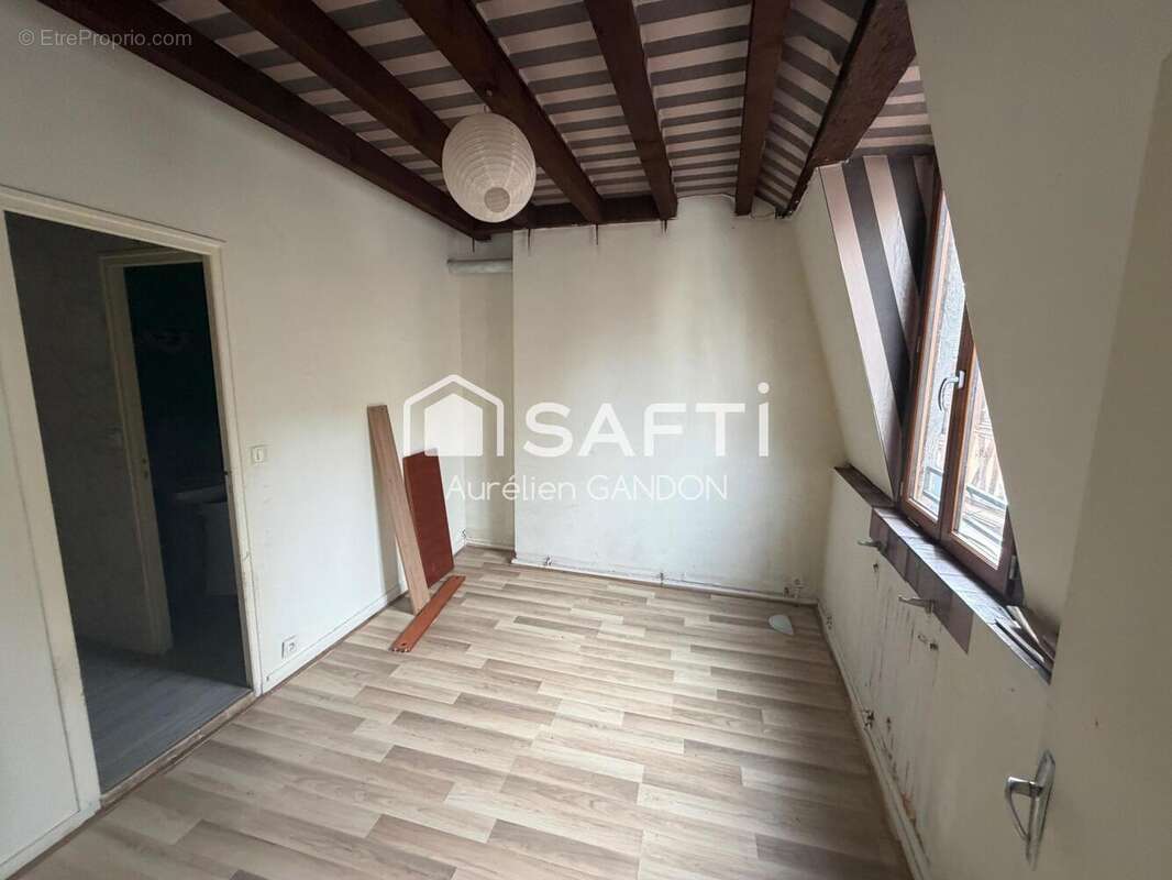 Photo 7 - Appartement à JOIGNY