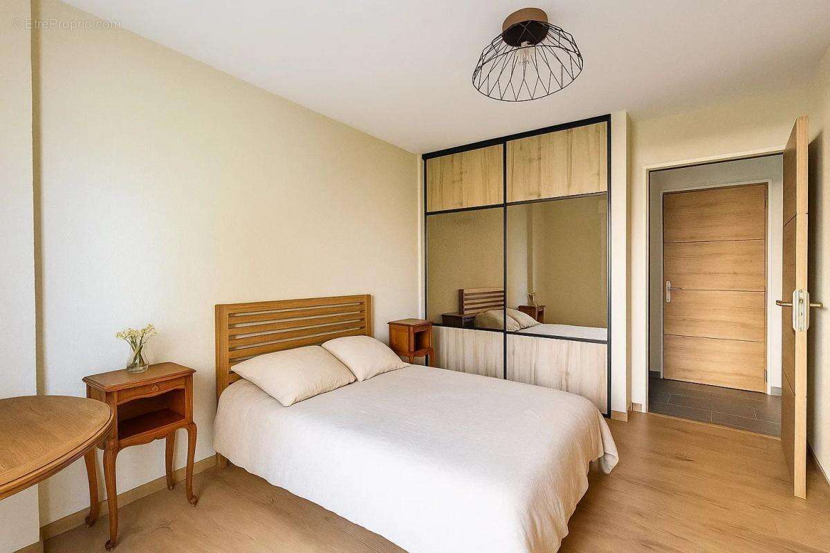 Appartement à REIGNIER