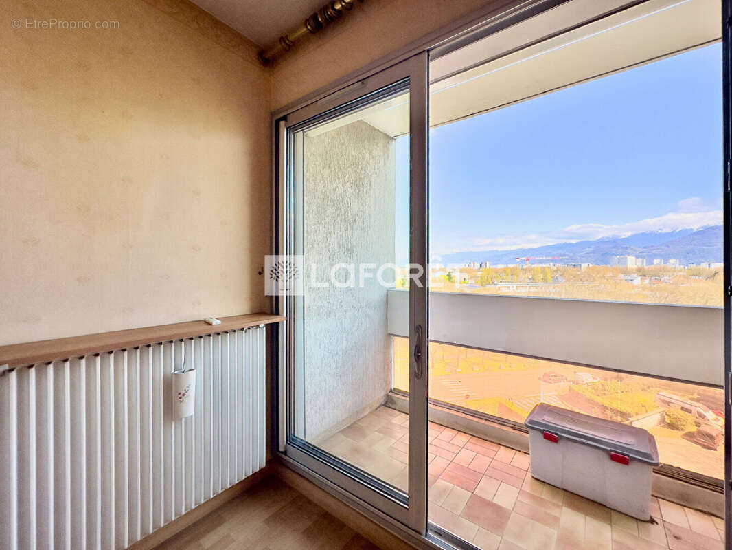 Appartement à ECHIROLLES