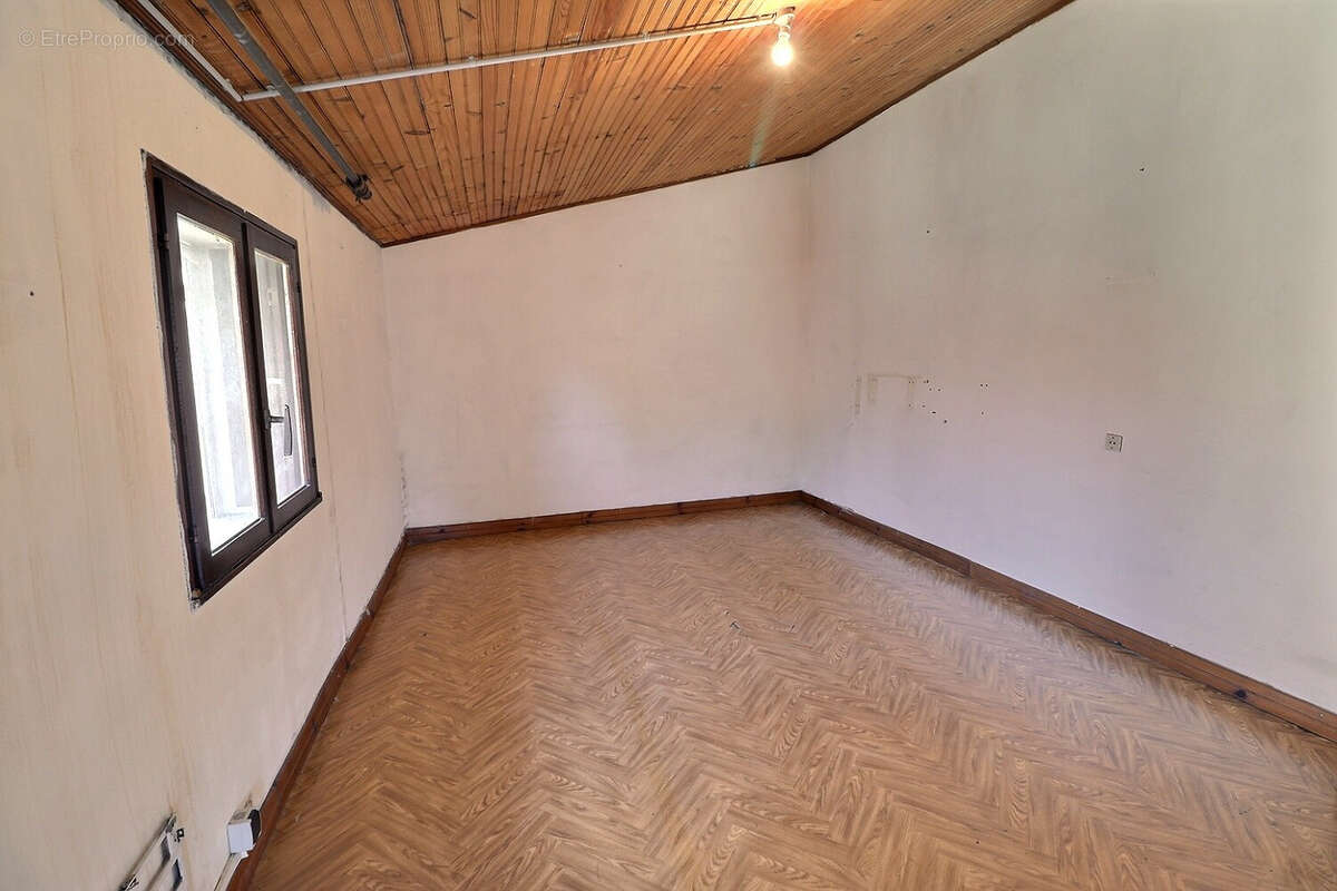 Maison 94m² à entraigues-sur-la-sorgue - photo 9