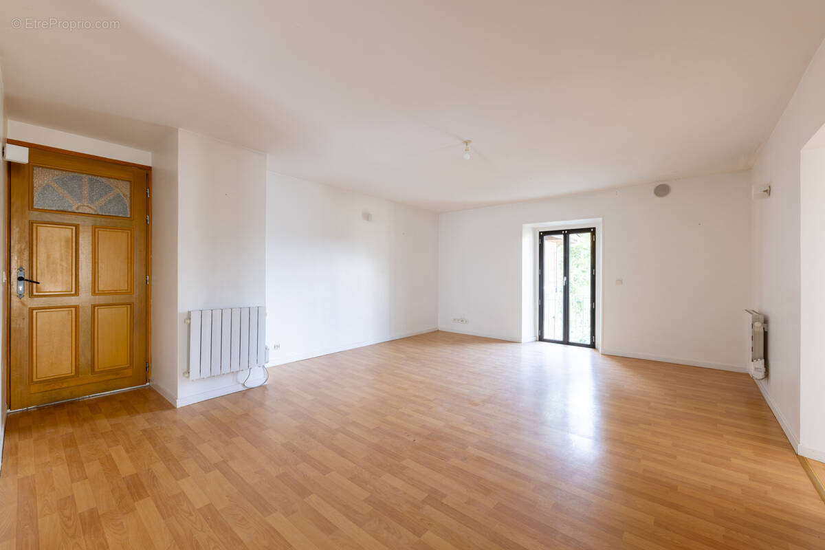 Appartement à GRUFFY