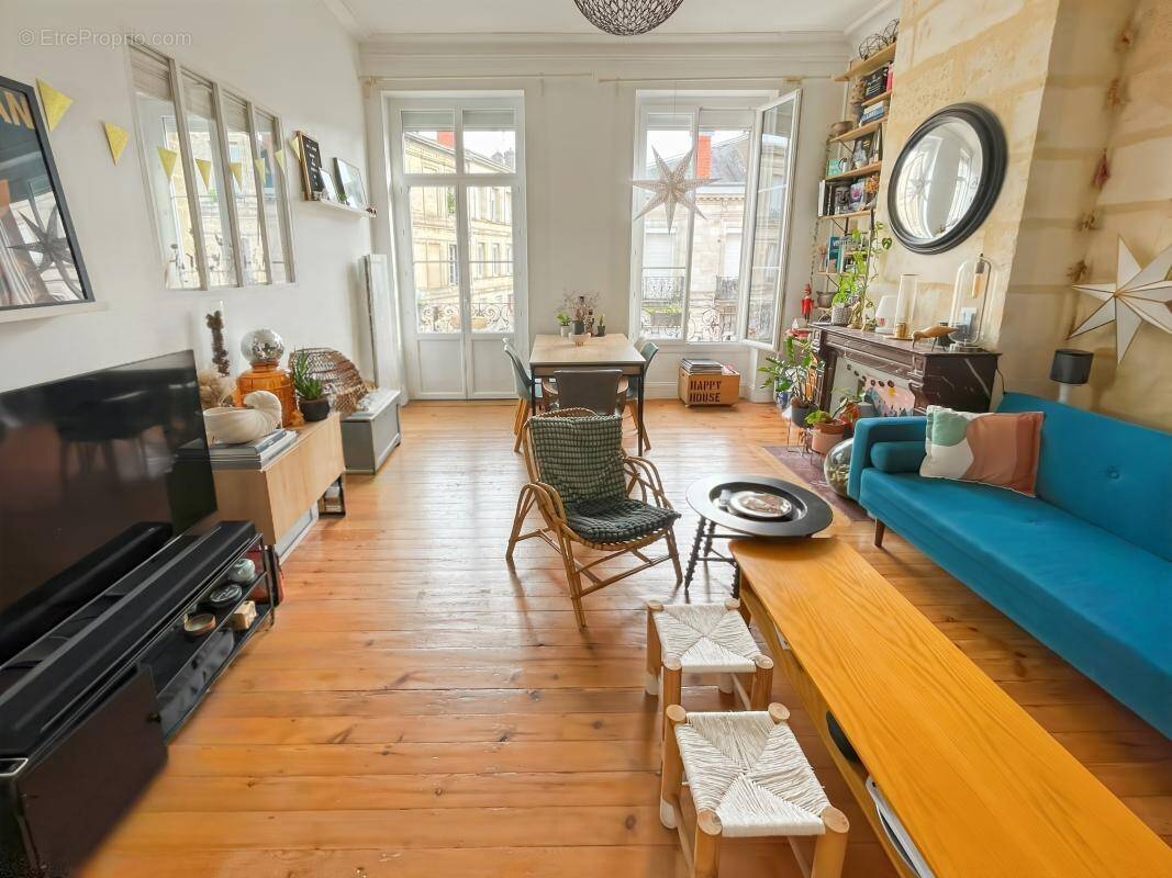 Appartement à BORDEAUX