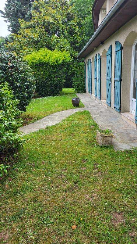 Maison à TESSY-SUR-VIRE