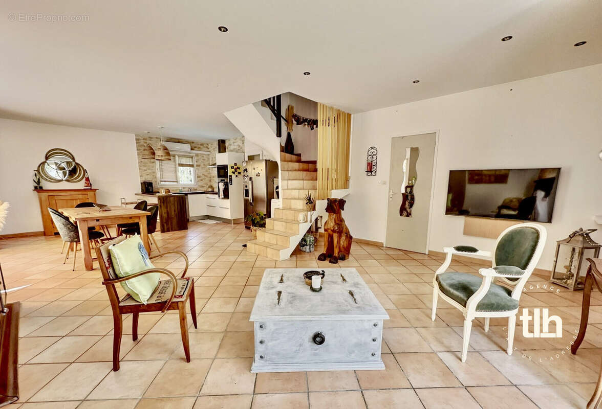 Maison à CASTELNAU-LE-LEZ