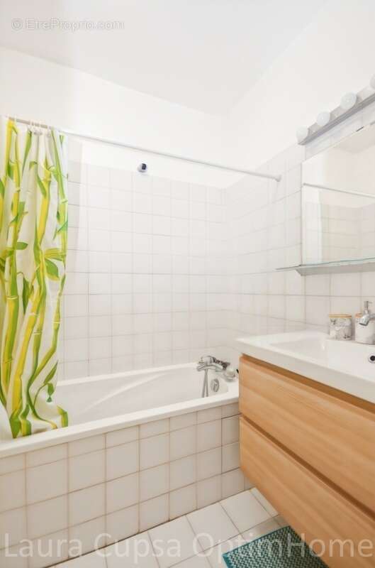 Appartement à BOURG-LA-REINE