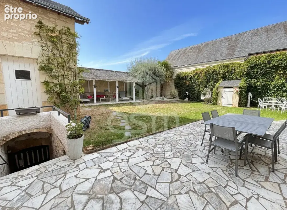 Maison 8 pièces 152 m² à vendre à Saint-Epain (37800) - photo 2
