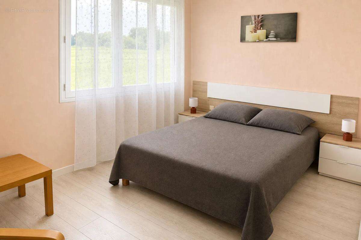 Appartement à CAZAUBON