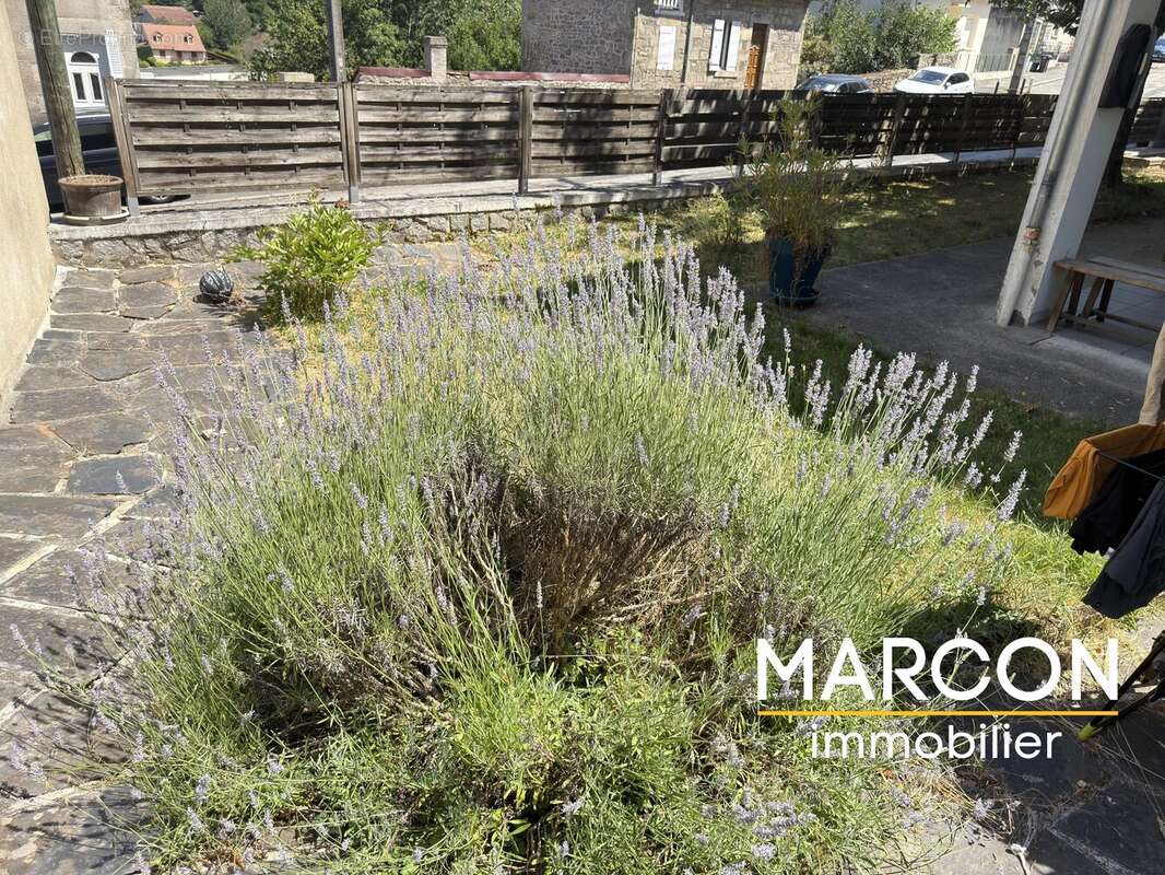 Maison 133 m² à Gueret  - photo 28