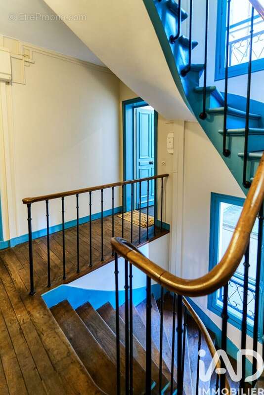 Photo 9 - Appartement à MONTROUGE