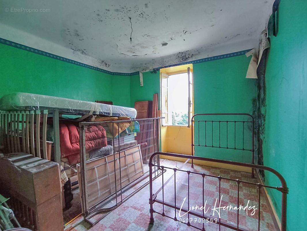 Appartement à MOLIERES-SUR-CEZE