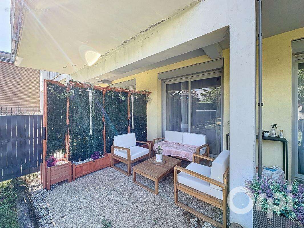 Appartement à REIGNIER