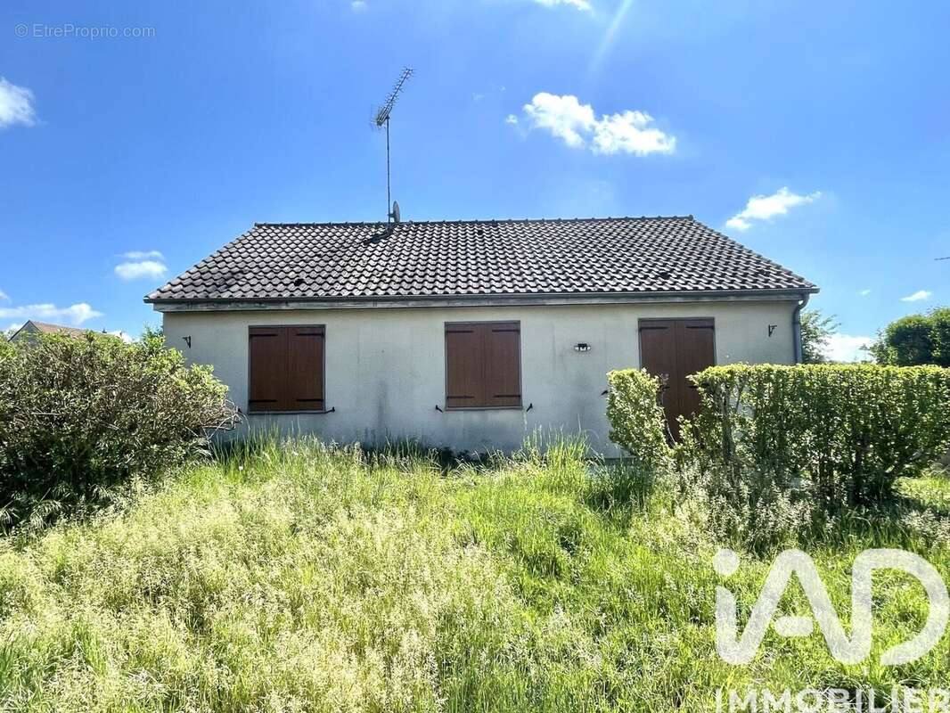 Photo 2 - Maison à VILLE-SOUS-LA-FERTE