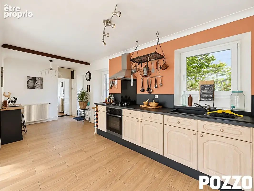 Maison  Bourgeoise à CERENCES de 7 pièces  (167 m2 ) - photo 5
