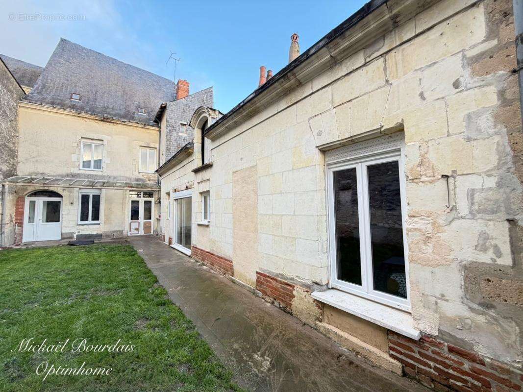 Maison familiale 158 m² + 50 m² aménageables - 4 chambres - Centre Le Lude - photo 16