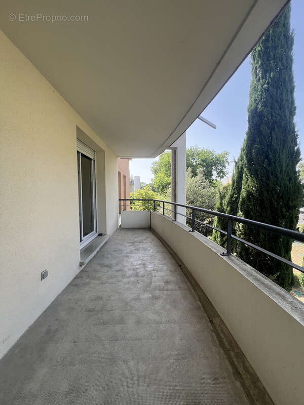 Appartement à AUZEVILLE-TOLOSANE