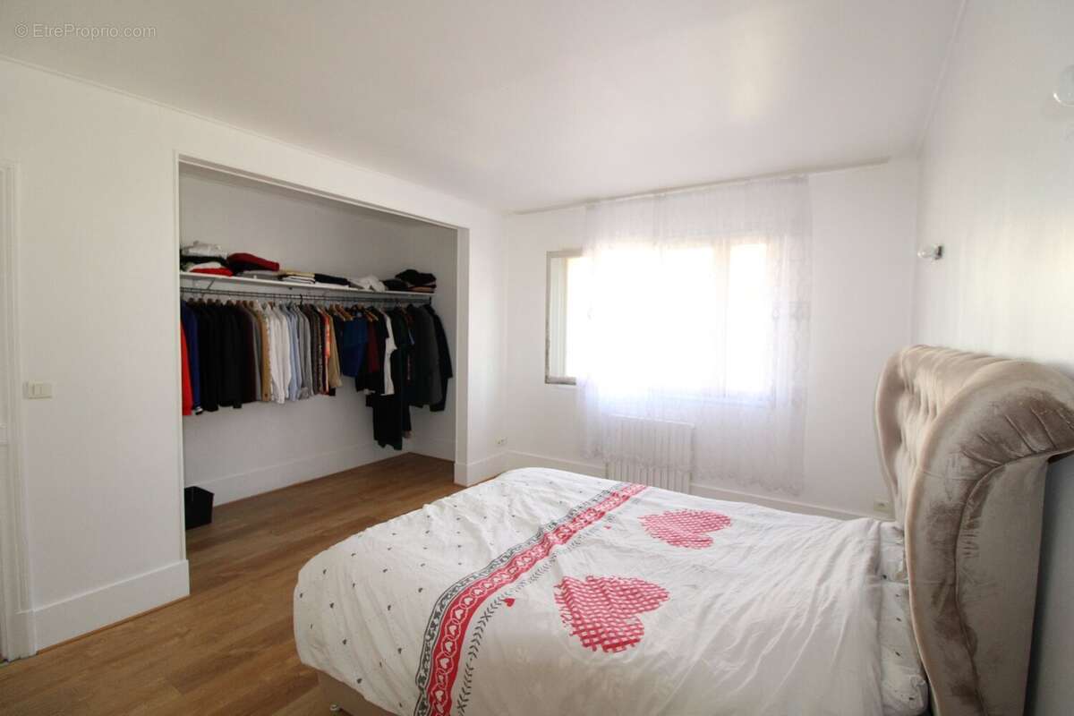 Maison à BONNIERES-SUR-SEINE