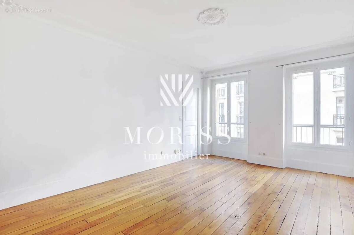 Appartement à PARIS-4E