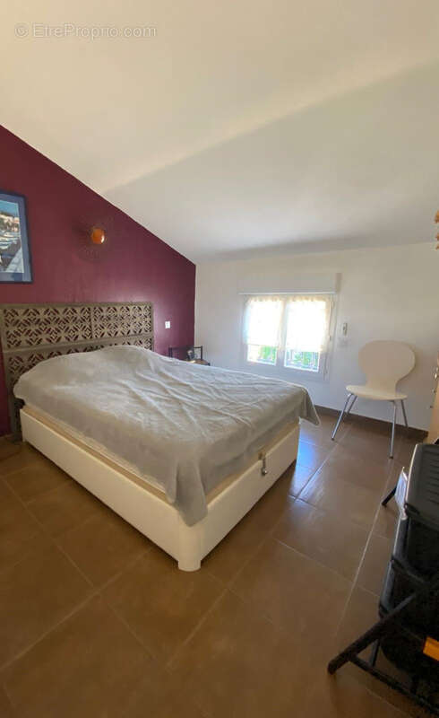 CERVIONE :A 100 m de la plage appartement en duplex d'environ 63 m2 dans une résidence avec piscine - photo 10