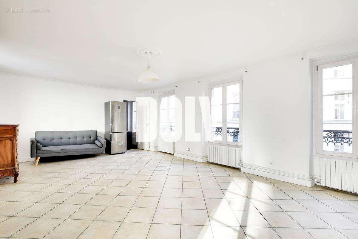 Appartement à PARIS-7E