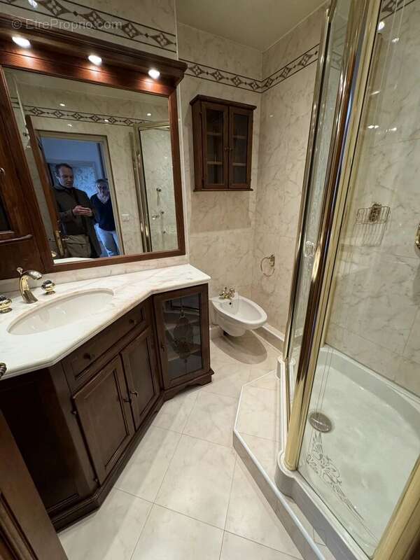 Appartement à PARIS-19E