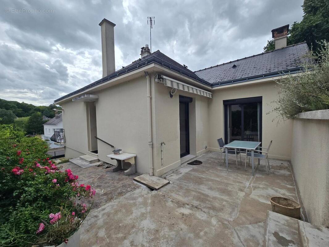 Photo 1 - Maison à ROCHECORBON