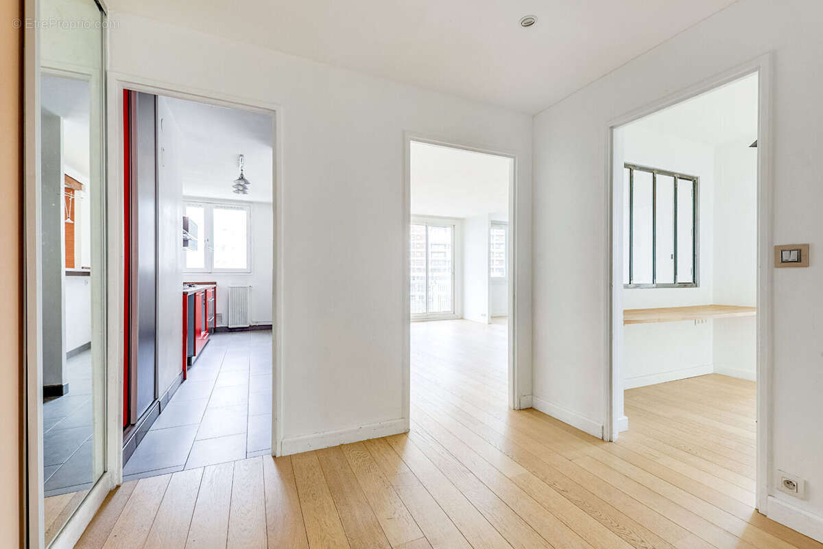 Appartement à PARIS-20E