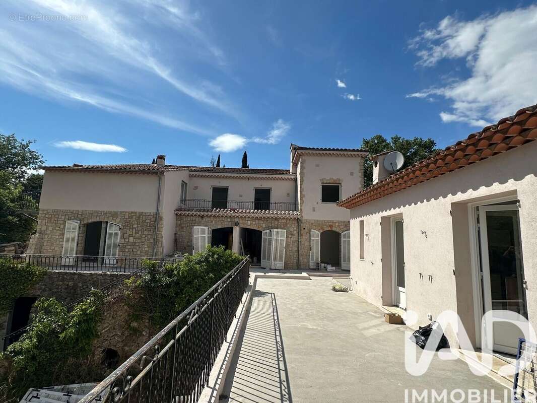 Photo 8 - Appartement à MOUANS-SARTOUX