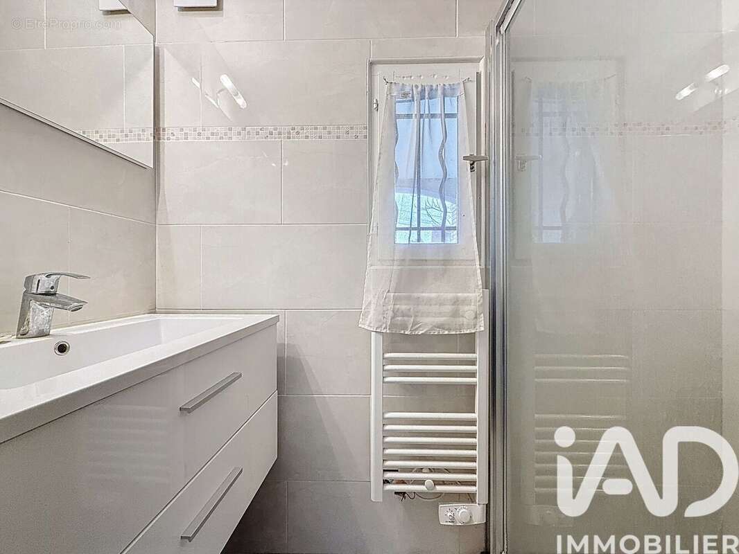 Photo 7 - Maison à VIRY-CHATILLON