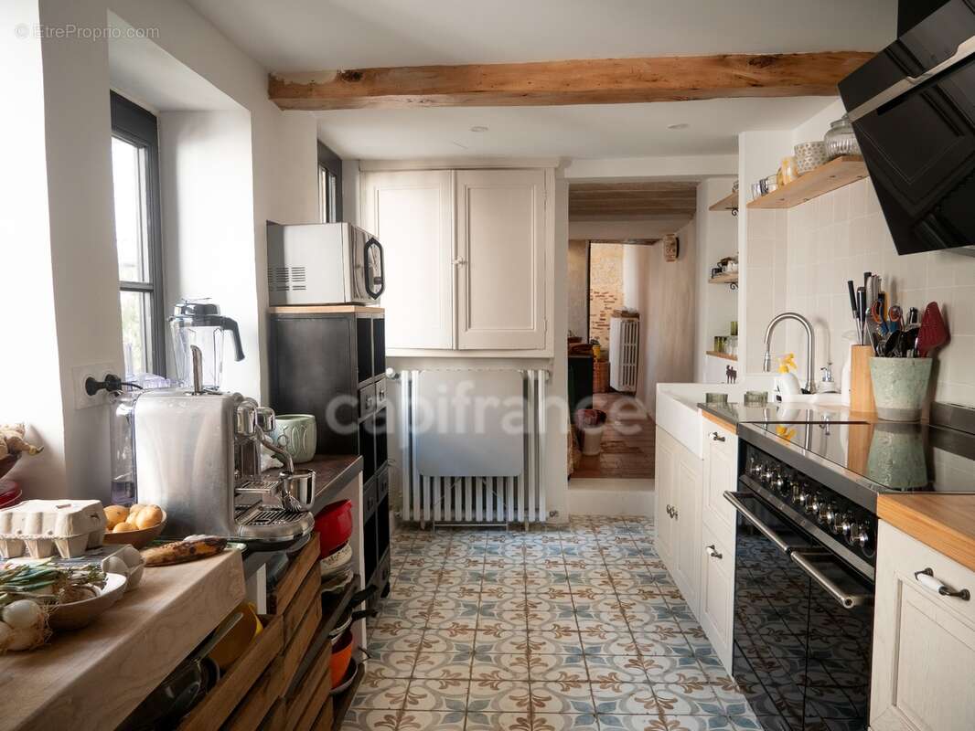 Demeure d'exception au coeur de l'ancienne rue Royale, 6 pièces, 290 m2 avec petit patio  (32) - photo 12