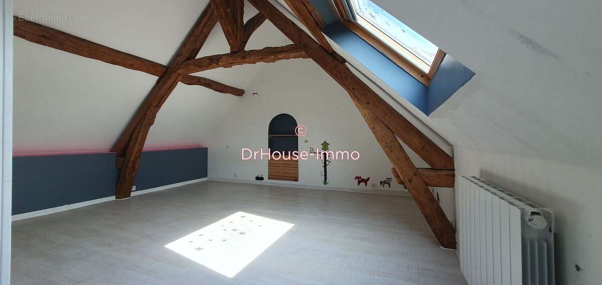 Maison à NEUILLY-EN-THELLE