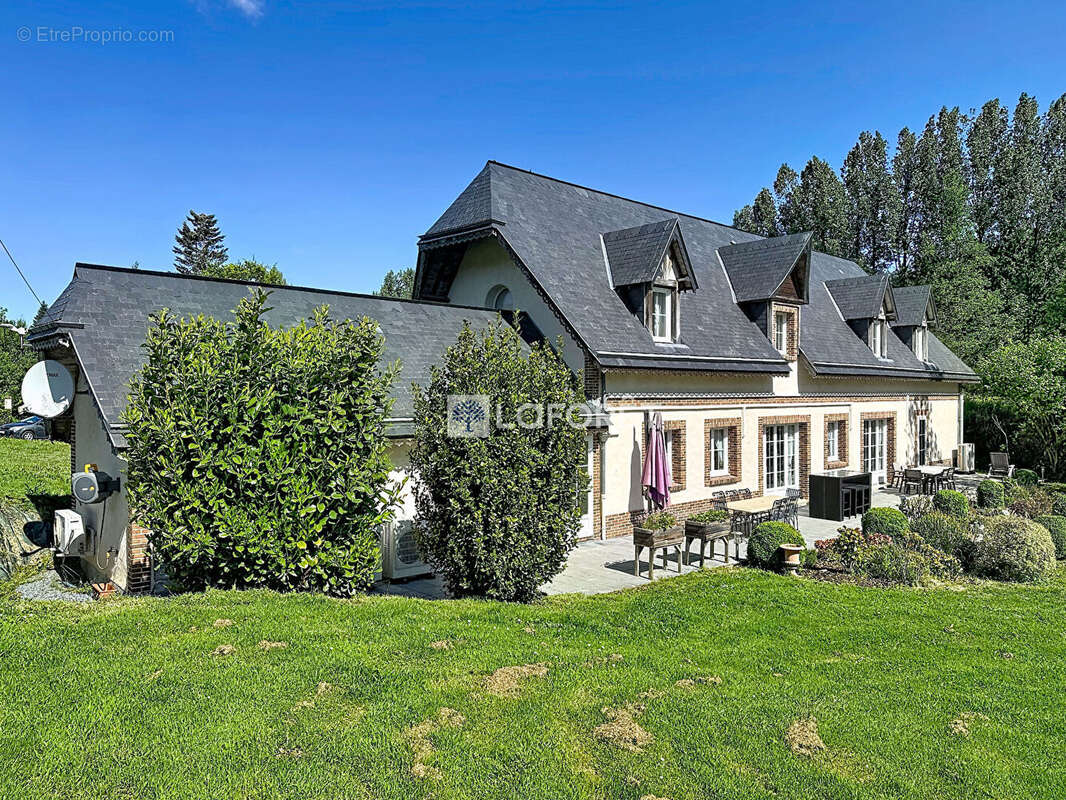 Maison à BEC-DE-MORTAGNE