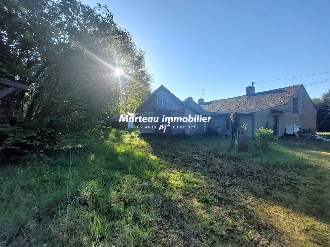 Maison à YVRE-L'EVEQUE