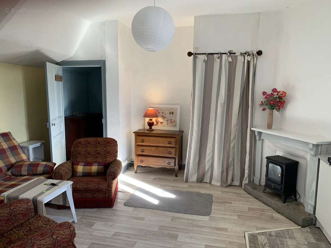 Maison à LA COQUILLE