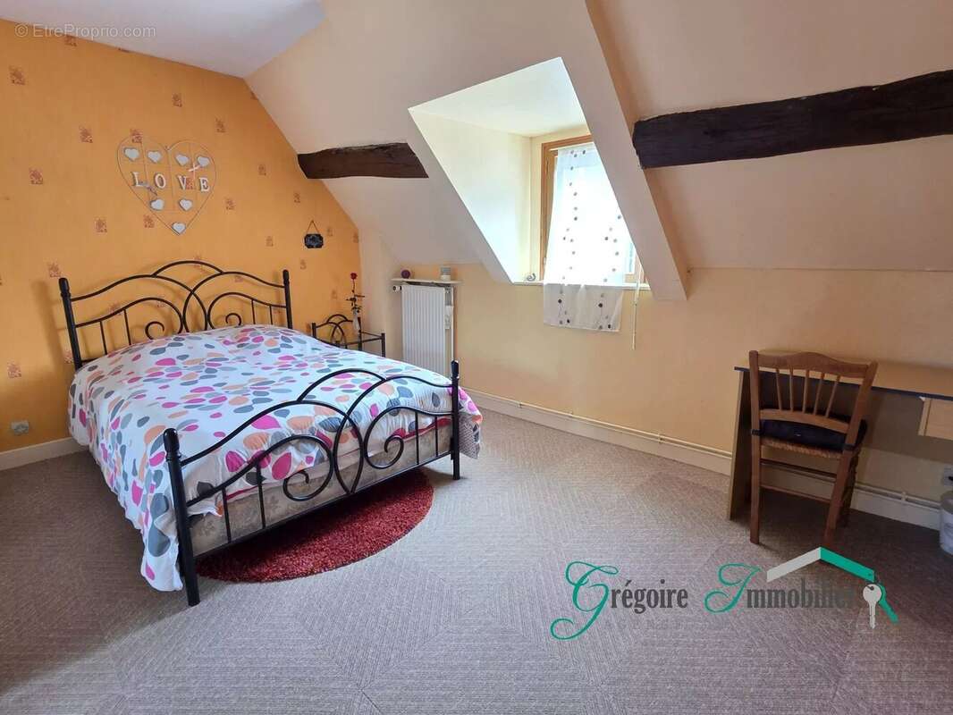 Maison à MONTIGNY-SUR-LOING