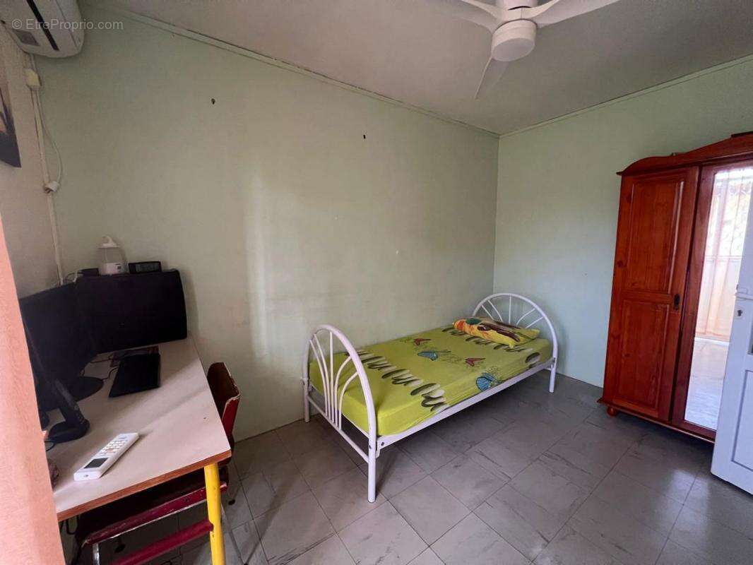 Appartement à LES ABYMES