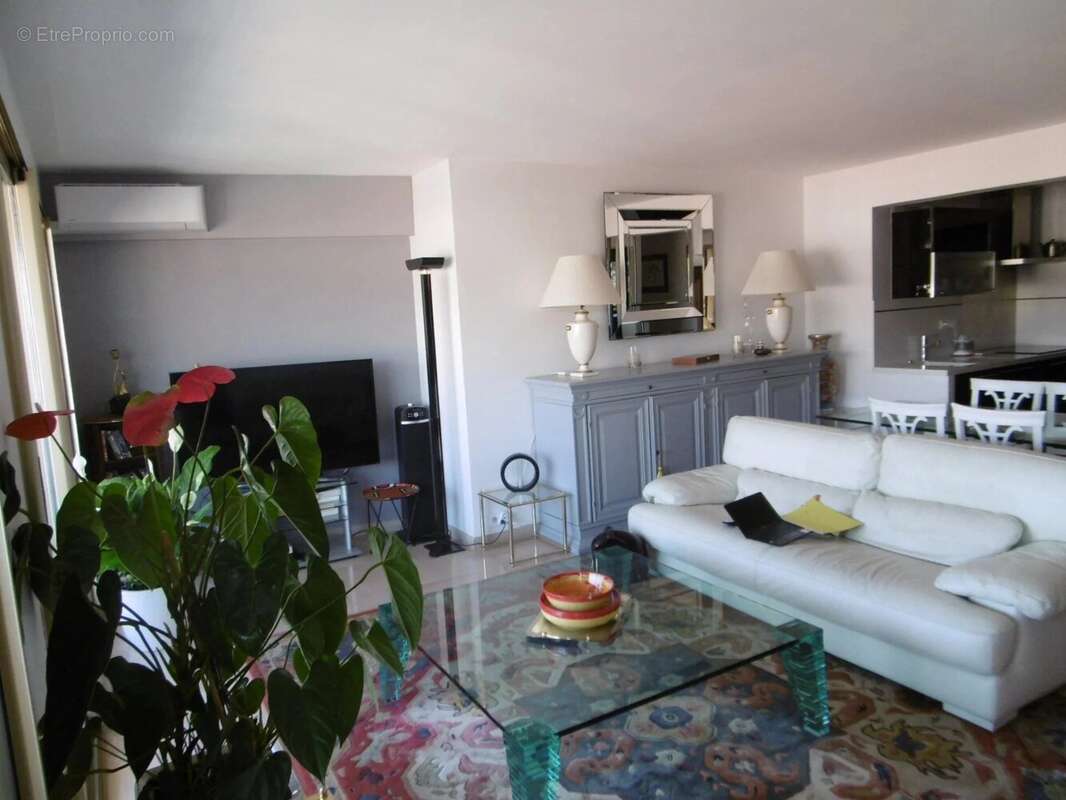SéduisantT3 de 81 m2  à 550 m de la rue d'Antibes - photo 3