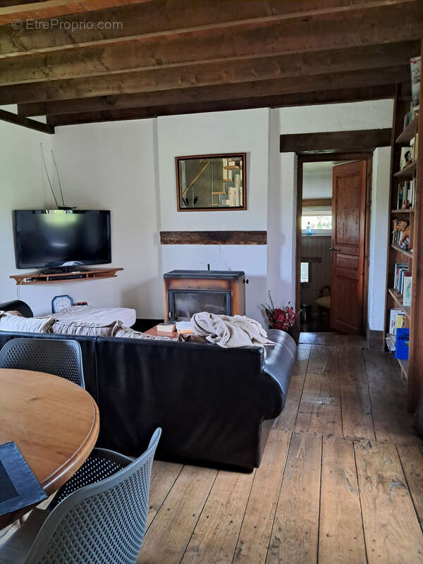 Maison à ARNAC-POMPADOUR