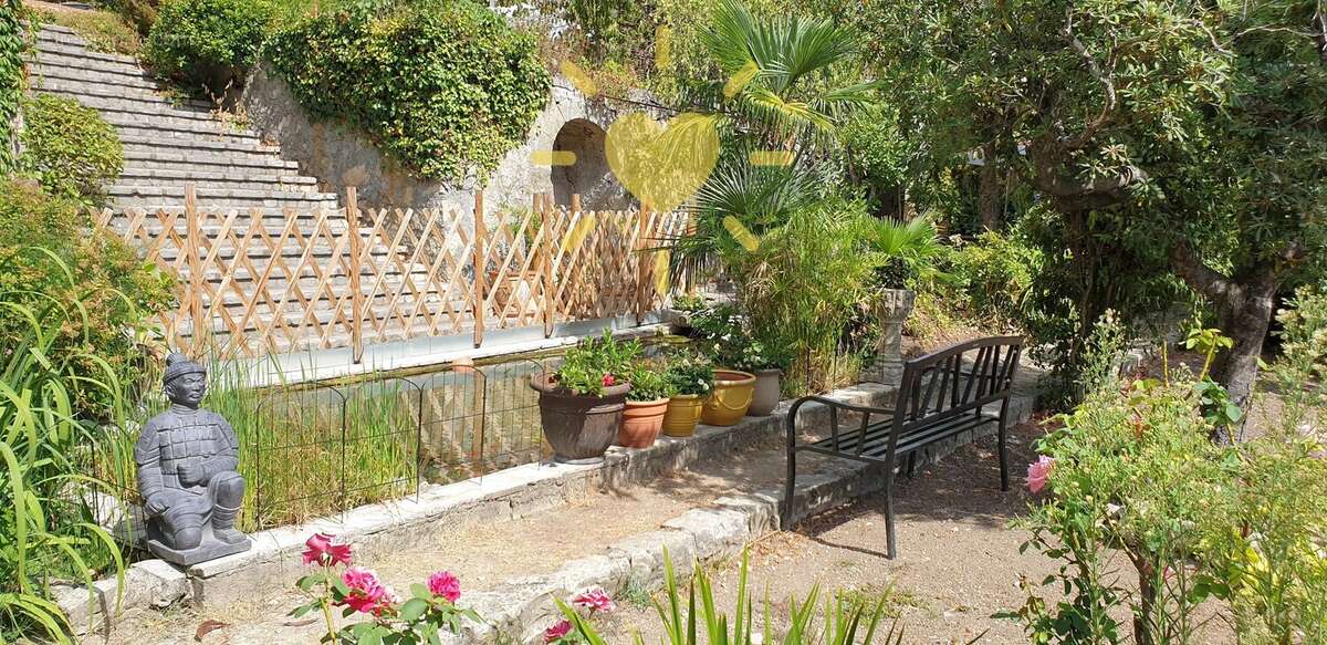 Bastide provencale renovee au calme accessible a pied du village - photo 31