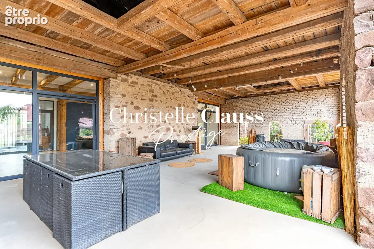 Grange rénovée avec prestations de qualité  - 165 m² - terrain de 10a53ca - photo 6