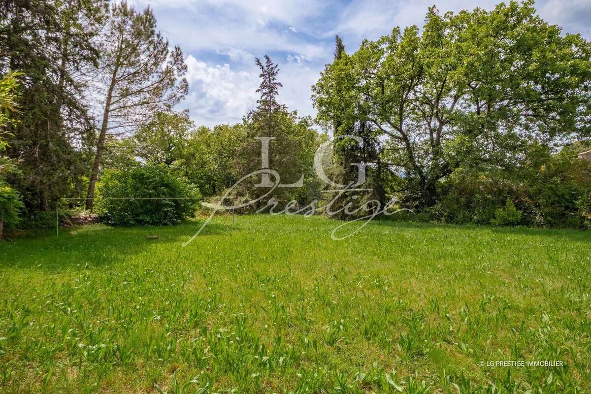 Maison à MONTAUROUX