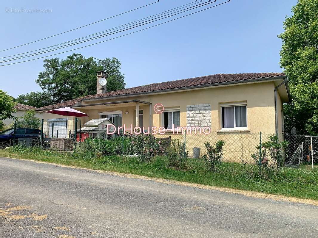 Maison à LA CROIX-BLANCHE