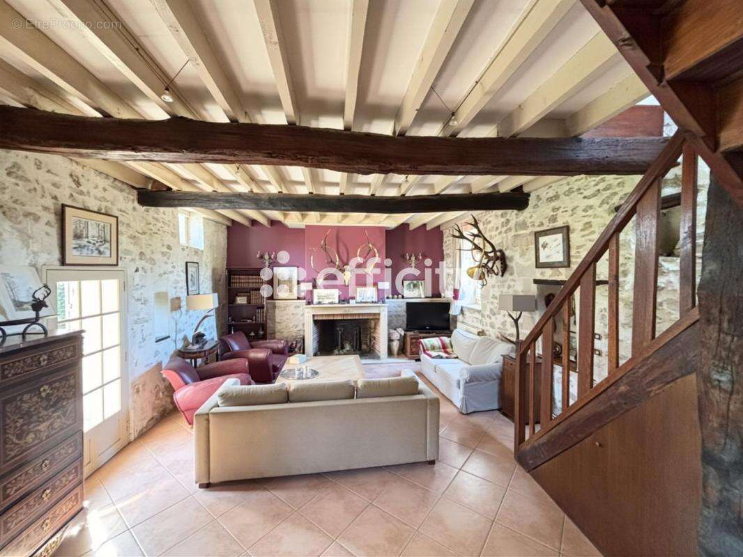 Maison à SENLIS