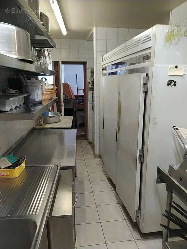 Commerce à VARACIEUX